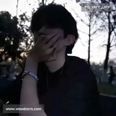 侯跃雯